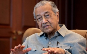 Sebut Muslim Boleh Bunuh Jutaan Orang Prancis, Cuitan Mantan PM Malaysia Kena Semprit Twitter