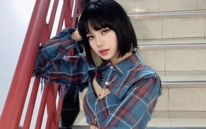 Lisa BLACKPINK Batalkan Pesanan Kamera Karena Alasan Tak Terduga