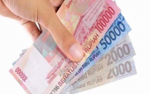 KSP Sebut Kenaikan UMP Bukan Satu-Satunya Cara Jaga Daya Beli