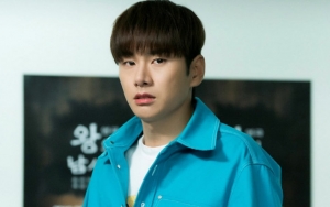 Polos dan Penuh Kasih, Lee Yi Kyung Tampilkan Beragam Ekspresi di 'Secret Royal Inspector'