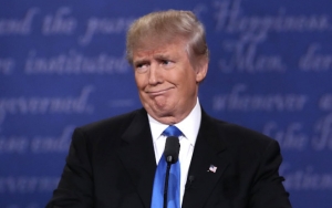 Netizen Tiongkok Ikuti Pilpres AS Dengan Geli, Olok-Olok Dan Doakan Trump Menang