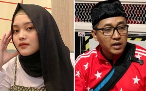 Putri Delina 'Senyum Misterius' Soal Bawa Berkas Warisan, Teddy Diisukan Jarang ke Makam Lina?