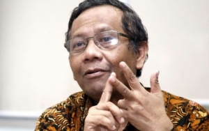 Mahfud Ungkap Alasan Gatot Nurmantyo Diberi Penghargaan Bintang Mahaputera