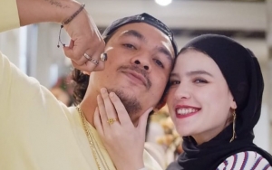 Ricky Komo Umumkan Kehamilan Sang Istri Pasca Tiga Tahun Menikah