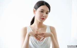 Sooyoung SNSD Tampil Kharismatik Jadi CEO Agensi Olahraga di 'Run On'
