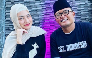 Jelang Nikah, Sule Ajak Nathalie Holscher Ziarah ke Makam Mendiang Lina