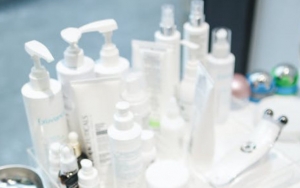 Menggabungkan Sunscreen dengan Skincare Lain