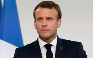 Presiden Macron Tegaskan Prancis Perangi Ektremisme, Bukan Agama Islam