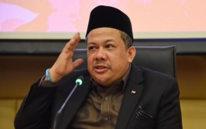 Fahri Hamzah Heran Pemimpin Negara Tak Sukacita Sambut Habib Rizieq, Sindir Jokowi?