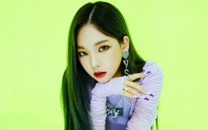Karina aespa Pikat Penggemar Dengan Visual Cantiknya Dalam Foto Teaser Debut 'Black Mamba'