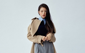 Jang Won Young IZ*ONE Tertangkap Kamera Pegang Photobook Dewasa di Bandara