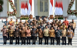 Setahun Berjalan, Ini Alasan Jokowi Belum Rombak Kabinet Indonesia Maju