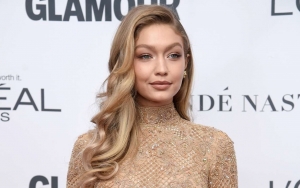 Kembali Lakukan Pemotretan, Bentuk Tubuh Gigi Hadid Pasca Melahirkan Disebut Tak Nyata