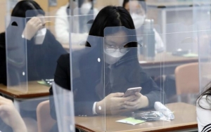 Nadiem Buka Sekolah Tatap Muka Mulai Januari 2021, Ini Kata Orangtua Siswa 