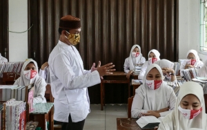Alasan Mengapa Pembukaan Sekolah Mulai Januari 2021 Dinilai Bahaya Dan Tidak Realistis