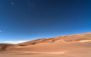 Ada Tugu 'Alien' Misterius di Padang Pasir Utah, Ahli Bingung Asal-Usulnya