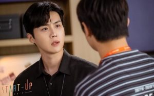 Kim Seon Ho Makin Ganteng, Tim Produksi 'Start Up' Bocorkan Terima Promosi Jabatan