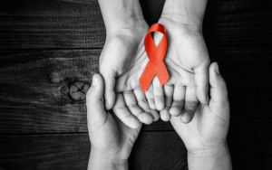 Jangan Dikucilkan, Ini 8 Tips Yang Bisa Dilakukan Untuk Hidup Berdampingan Dengan Penderita HIV/AIDS