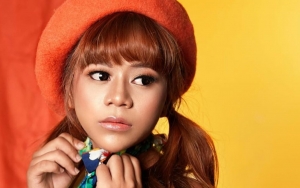 Cimoy Montok Asyik Goyang Tik Tok, Penampilan Ibunya Bikin Salah Fokus