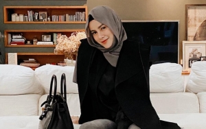 9 Tahun Jadi Host Infotainment, Olla Ramlan Ternyata Masih Update Gosip Seleb Hingga Kini