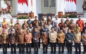 Menteri Jokowi Dikritik Lebih Sibuk Urusi Investasi Ketimbang COVID-19