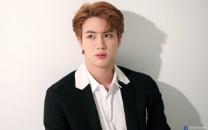 Jin BTS Dilamar di Hari Ulang Tahun, Jawabannya Tak Terduga
