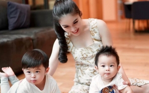 Momen Sandra Dewi dan Dua Putra Tampannya Pesta Cupcakes Curi Perhatian, Seru Abis