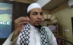 Ketum FPI Akhirnya Datangi Polda Metro Jaya, Tegaskan Bukan Menyerahkan Diri