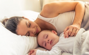 Ikut Tidur Saat Bayi Tidur