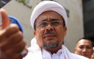 Habib Rizieq Tolak Diperiksa Kasus Kerumunan Megamendung, Polisi Bilang Begini