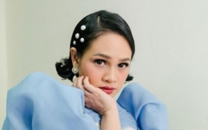 Andien Rilis MV 'Somewhere in Tajikistan', Terinspirasi dari Perjalanan Adiknya Belanda-Jakarta