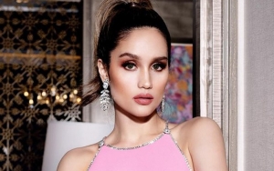 Cinta Laura Kecewa Saat Tahu Host TV 'Ledek' Logat Bulenya