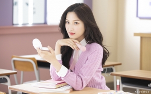 Moon Ga Young Mendadak Jadi Karakter Game Hingga Penari di 'True Beauty'