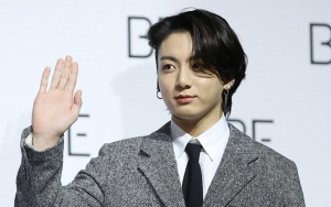 Jungkook BTS Jadi Satu-Satunya Cowok Asia yang Dinobatkan Sebagai Pria Terseksi 2020