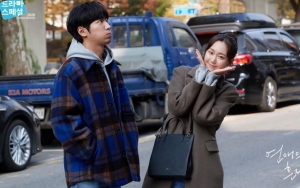 Lee Sang Yeob Ngaku Terkejut dengan Kepribadian Lee Yoo Young di Lokasi Syuting 'Traces of Love'