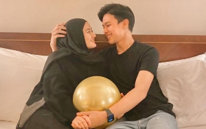 Dinda Hauw Hamil Pertama, Rey Mbayang Akui Dapat Firasat Hasil Positif Test Pack Lewat Mimpi