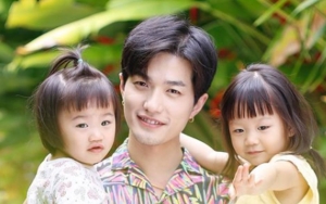 Aksi Lee Jeong Hoon dan Sang Putri Komunikasi Tiga Bahasa Sekaligus Bikin Gemas dan Takjub