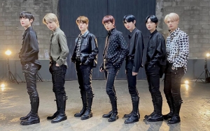 ENHYPEN Hibur Penggemar Dengan MV Fiksi Ilmiah Keren Untuk 'Let Me In (20 Cube)'