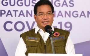 Heboh Rapid Test Antigen Picu Antrean di Bandara, Wiku Adisasmito Beri Solusi Ini
