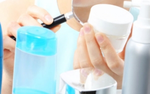 Perhatikan Kandungan Kosmetik yang Harus Dihindari