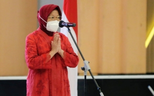 Praktik Rangkap Jabatan Risma Tuai Polemik, Ini Kata Kemendagri