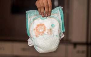 Sampah Popok Cemari Kali Surabaya, Ini Bahayanya Jika Mikroplastik Masuk ke Tubuh