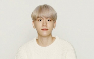 Baekhyun EXO Suguhkan Musik dan Koreografi Menarik di Teaser MV Solo  'Get You Alone'