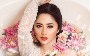 Dewi Persik Akhirnya Sembuh Dari COVID-19, Begini Hasil Swab Test Keluarganya