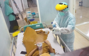 COVID-19 Harian RI Turun 'Tinggal' 5.854 Kasus, Ternyata Ini Penyebabnya