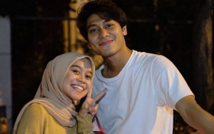 Beredar Foto Lesty dan Rizky Billar 'Tidur Bareng' Tuai Pro Kontra, Begini Faktanya