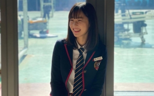 Jadi Antagonis, Netizen Tebak Alasan Choi Ye Bin Sentuh Telinga Setiap Emosi di 'Penthouse'