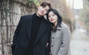 Kelewat Alami, Chemistry Ji Chang Wook dan Kim Ji Won di Lokasi 'Lovestruck in the City' Tuai Pujian