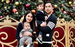 Super Uwu, Foto Candid Suami Tampan Sandra Dewi Tunggui Lahiran Bak Adegan Drama Korea
