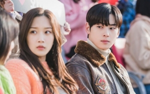 Pemain 'True Beauty' Saling Puji, Cha Eunwoo Kebagian Komentari Moon Ga Young